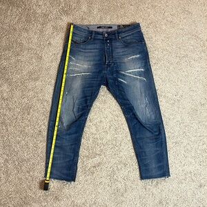 Diesel D.N.A Regular-Narrot Jeans